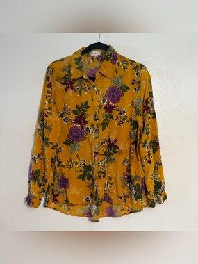 Bailey & Chloe Women's Yellow Floral Button up Roll Tab Sleeve Blouse  Size L